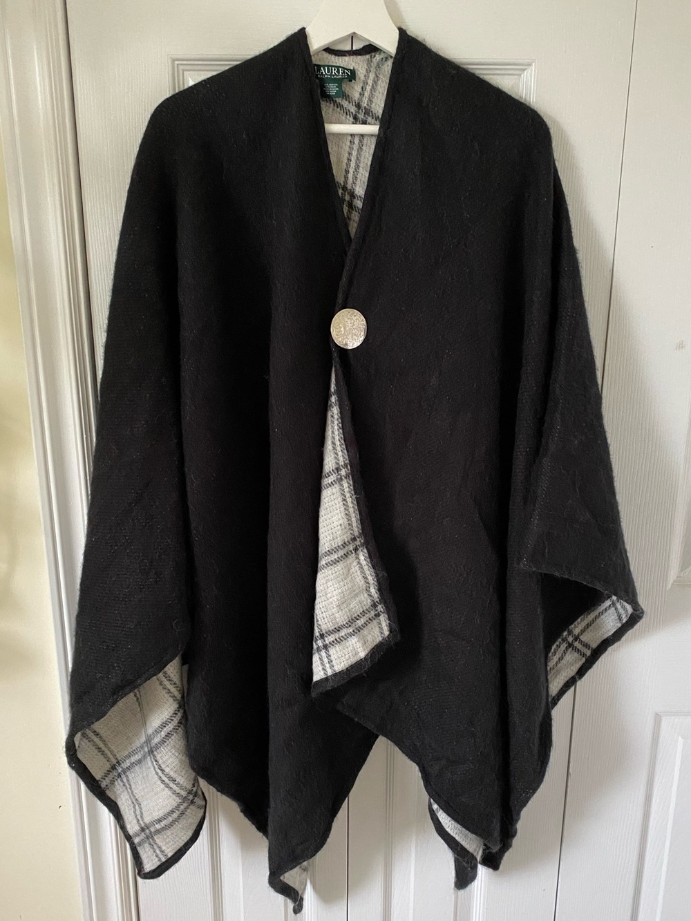 Ralph Lauren Black Reversible Ruana Wrap Wool Blend Poncho Windowpane inside O/S